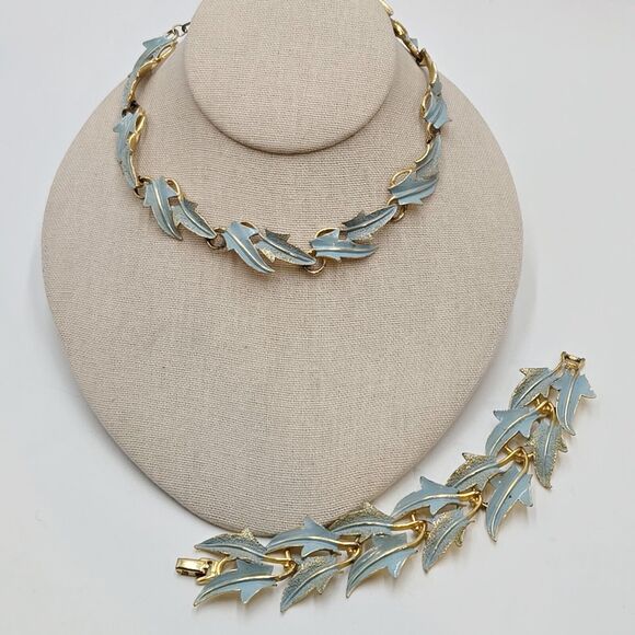 Vintage 1960's Signed Mode Art Light Blue Enamel Leaves Bracelet Necklace Set - Picture 1 of 6